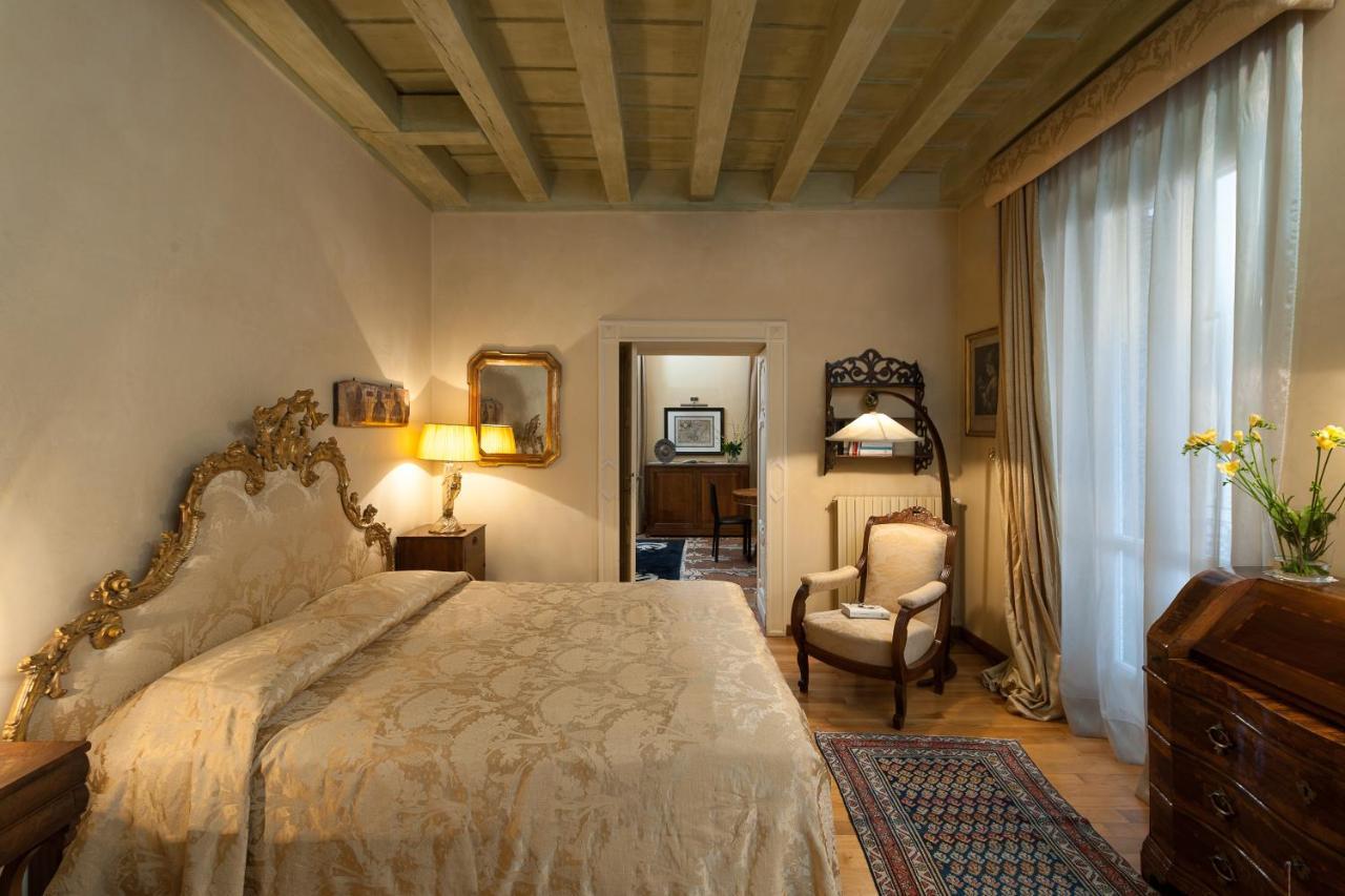 Residenza Dei Signori - Italian Homing Apartment Верона Екстериор снимка
